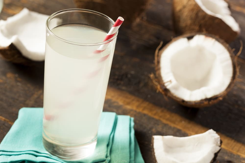 Benefícios Da Água De Coco Benefícios Da Água De Coco