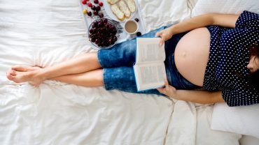 13 Benefits of Eating Cherries During Pregnancy