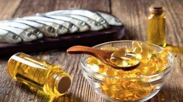 Fish Oil: Benefits, Uses, Side Effects, and Warning